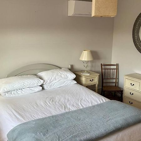 Cosy 2 Bed, Home From Home Haddenham  Extérieur photo